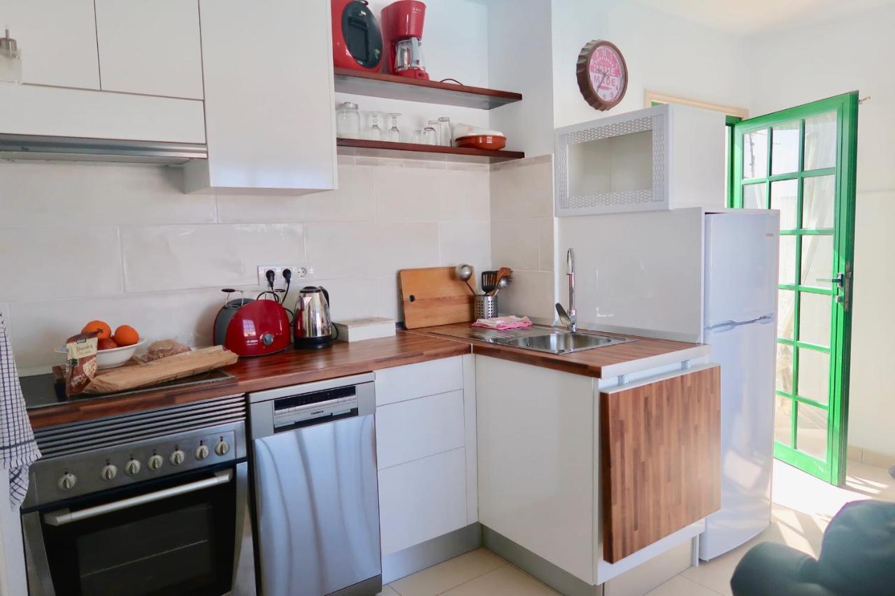 Apartment Los Zafiros In Puerto Del Carmen Aircond & Wifi & Dishwasher Tias Ngoại thất bức ảnh